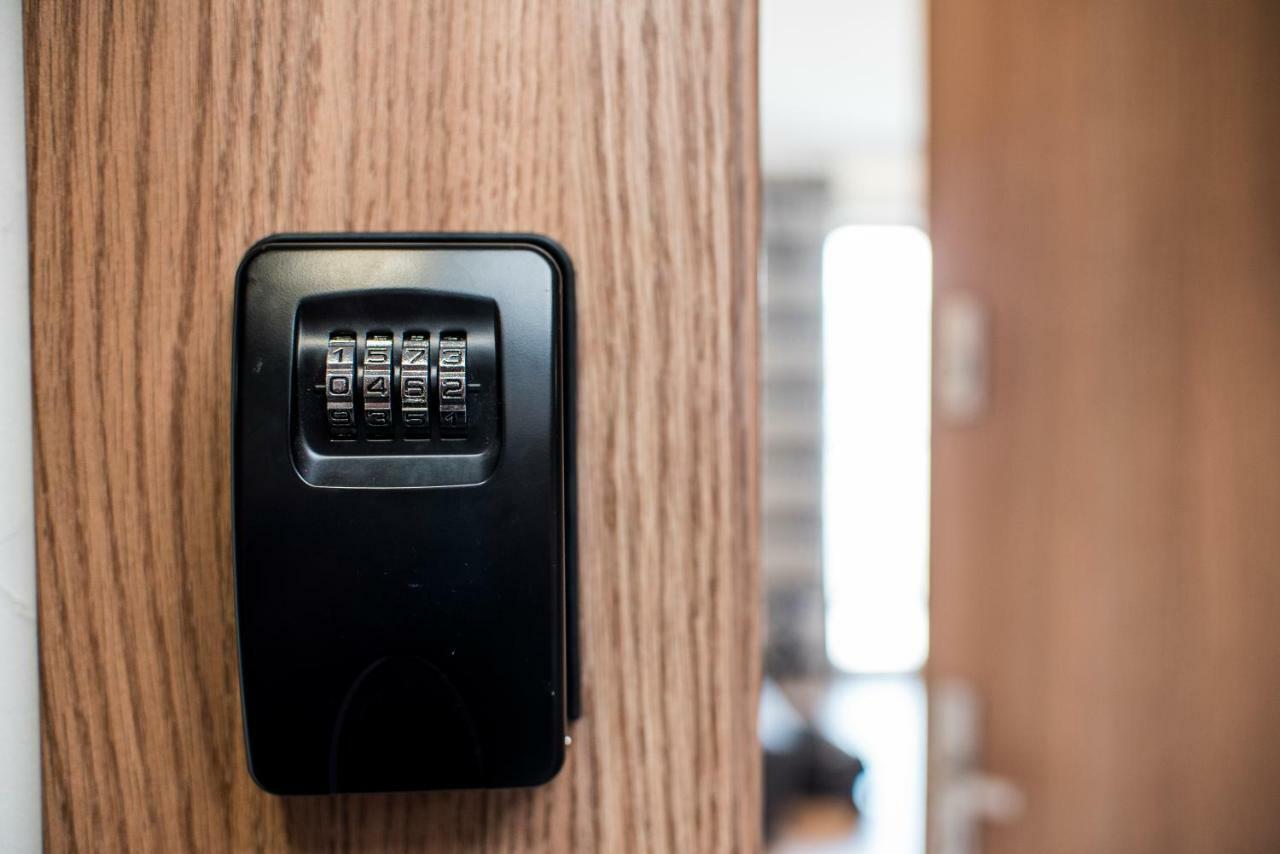Apartament Targi z garażem i siłownią Poznań Zewnętrze zdjęcie