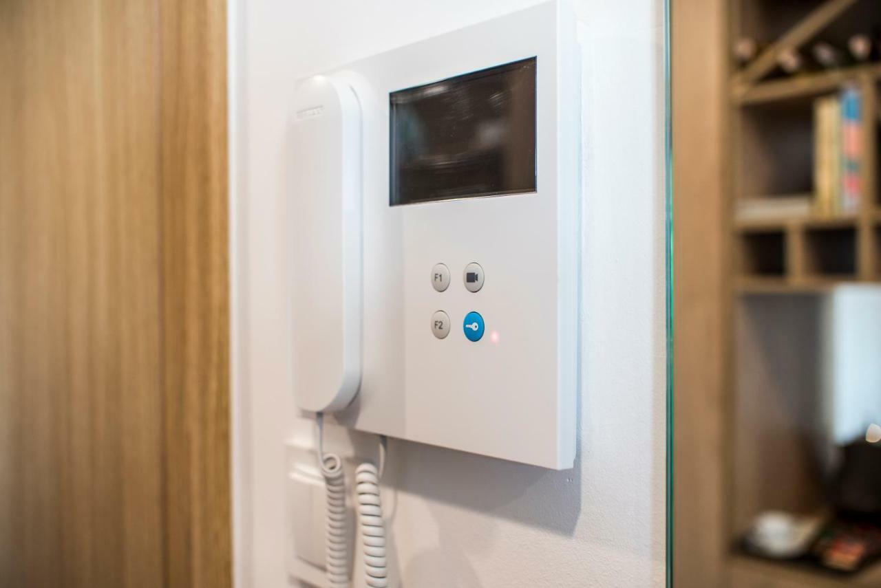Apartament Targi z garażem i siłownią Poznań Zewnętrze zdjęcie